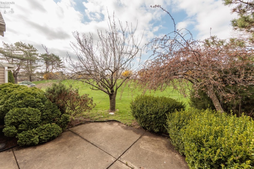 1418 Julianne Circle, Sandusky, 44870, 3 Bedrooms Bedrooms, ,2 BathroomsBathrooms,Residential,For Sale,Julianne,20261136