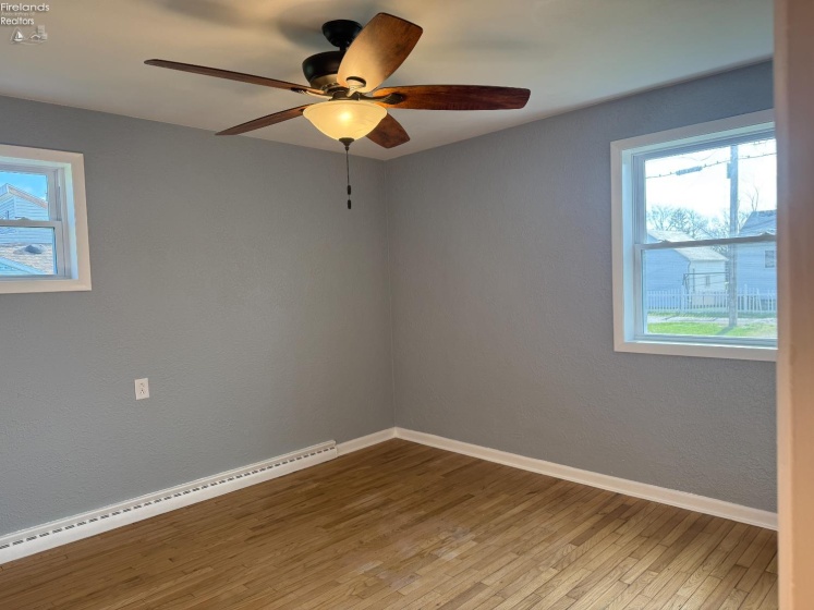 411 Collinwood Boulevard, Fremont, 43420, 3 Bedrooms Bedrooms, ,1 BathroomBathrooms,Residential,For Sale,Collinwood,20261143