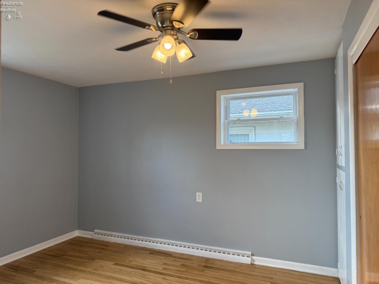 411 Collinwood Boulevard, Fremont, 43420, 3 Bedrooms Bedrooms, ,1 BathroomBathrooms,Residential,For Sale,Collinwood,20261143