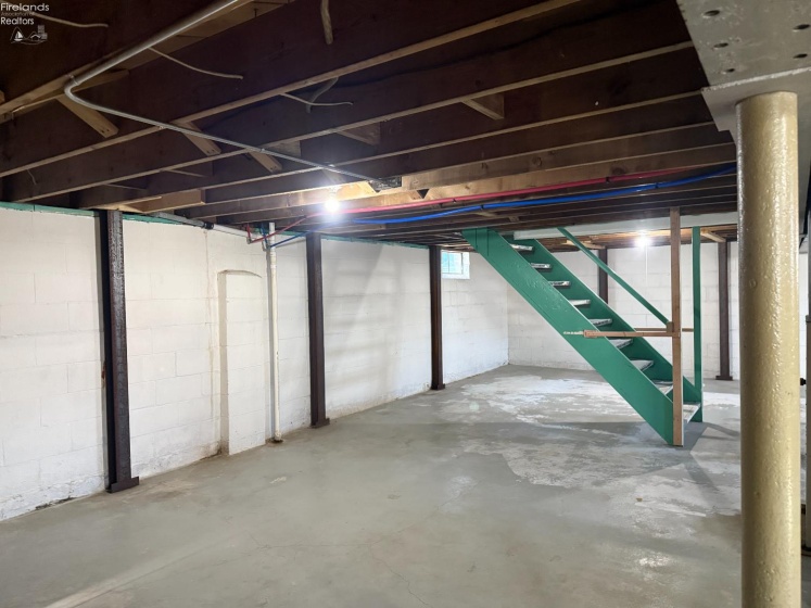 411 Collinwood Boulevard, Fremont, 43420, 3 Bedrooms Bedrooms, ,1 BathroomBathrooms,Residential,For Sale,Collinwood,20261143