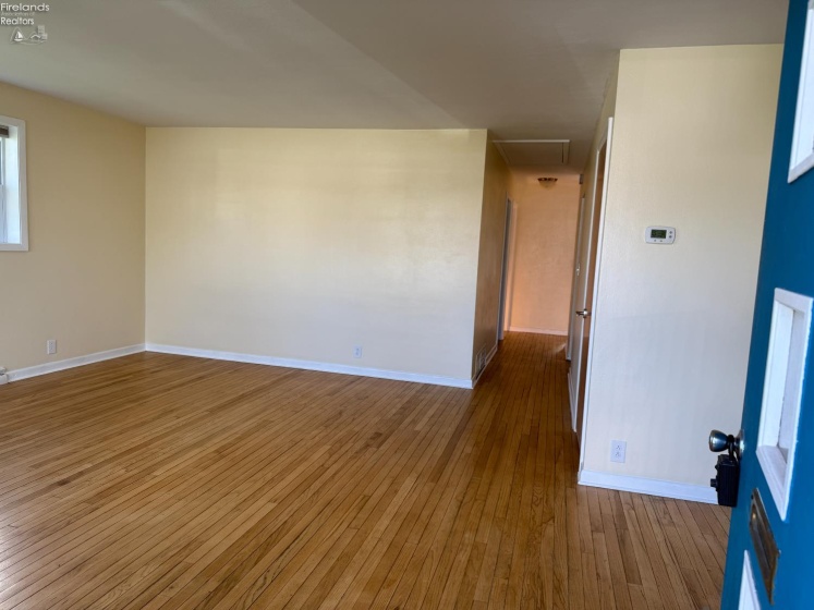 411 Collinwood Boulevard, Fremont, 43420, 3 Bedrooms Bedrooms, ,1 BathroomBathrooms,Residential,For Sale,Collinwood,20261143