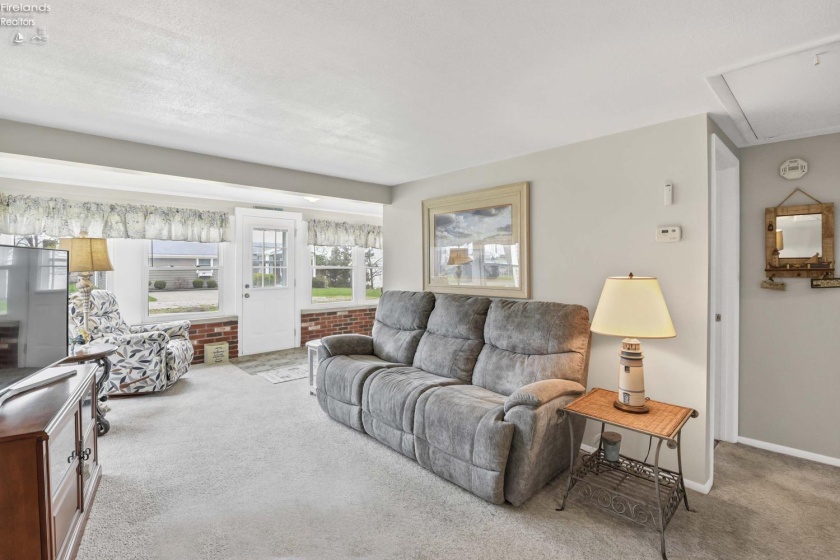 2548 Bay Vista Drive, Lakeside, 43440, 2 Bedrooms Bedrooms, ,1 BathroomBathrooms,Residential,For Sale,Bay Vista,20261140