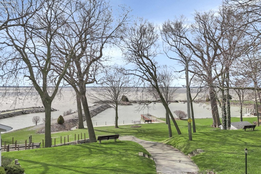 2548 Bay Vista Drive, Lakeside, 43440, 2 Bedrooms Bedrooms, ,1 BathroomBathrooms,Residential,For Sale,Bay Vista,20261140