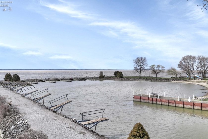 2548 Bay Vista Drive, Lakeside, 43440, 2 Bedrooms Bedrooms, ,1 BathroomBathrooms,Residential,For Sale,Bay Vista,20261140