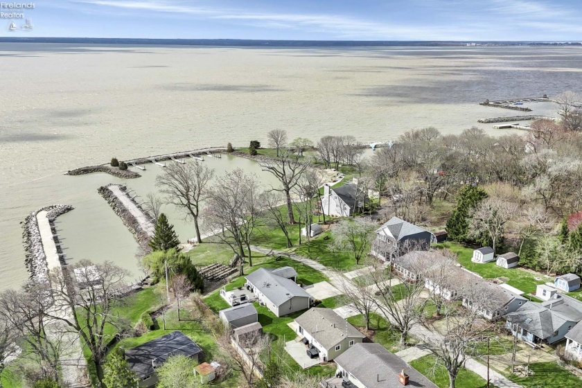 2548 Bay Vista Drive, Lakeside, 43440, 2 Bedrooms Bedrooms, ,1 BathroomBathrooms,Residential,For Sale,Bay Vista,20261140