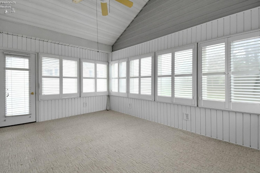 102 Roth Court, Bellevue, 44811, 3 Bedrooms Bedrooms, ,2 BathroomsBathrooms,Residential,For Sale,Roth Court,20261155