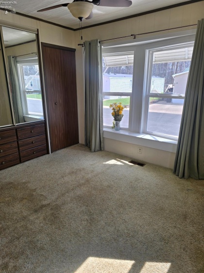 220 Maple Lane, Green Springs, 44836, 2 Bedrooms Bedrooms, ,2 BathroomsBathrooms,Residential,For Sale,Maple,20261145