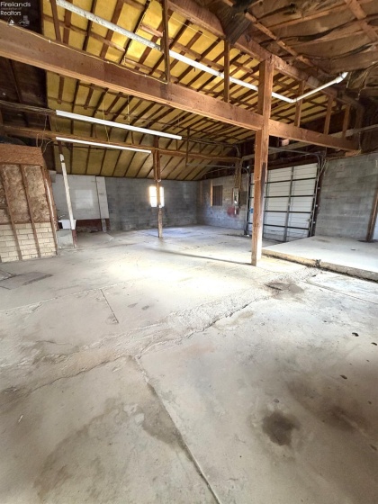 142 Vance Street, Bluffton, 45817, ,Commercial For Lease,For Lease,Vance,20261166