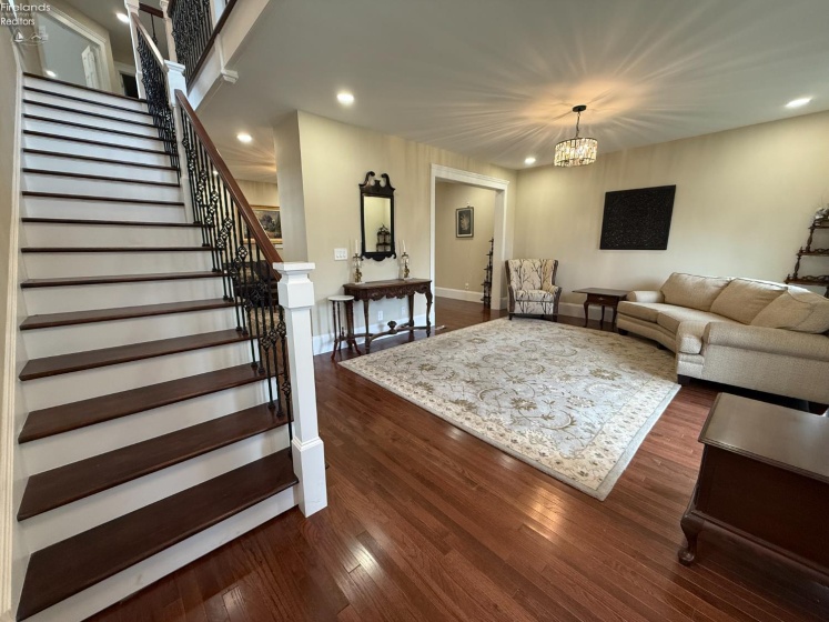 157 Main Street, Norwalk, 44857, 4 Bedrooms Bedrooms, ,4 BathroomsBathrooms,Residential,For Sale,Main,20261162