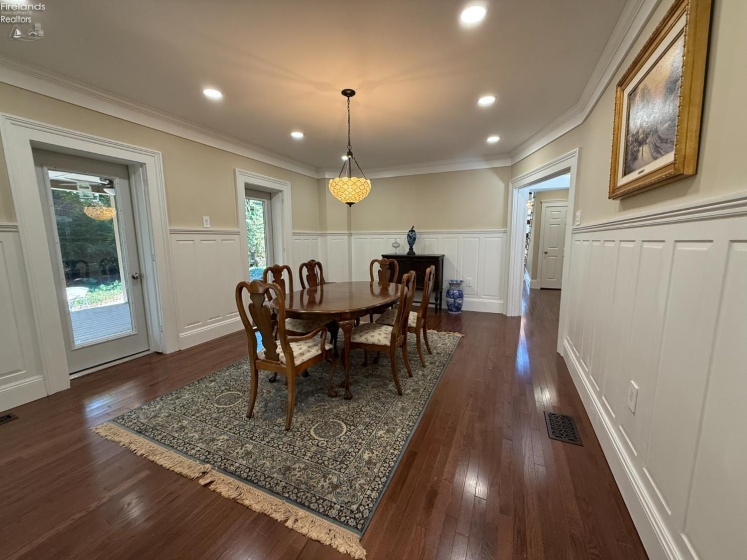 157 Main Street, Norwalk, 44857, 4 Bedrooms Bedrooms, ,4 BathroomsBathrooms,Residential,For Sale,Main,20261162