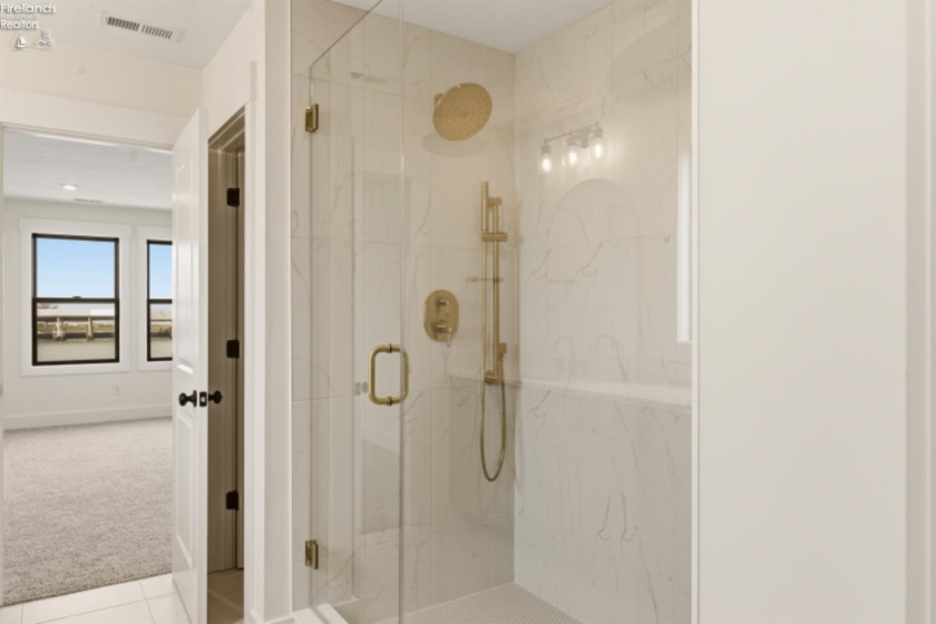 8335 Reserve Way, Marblehead, 43440, 5 Bedrooms Bedrooms, ,5 BathroomsBathrooms,Residential,For Sale,Reserve,20261165