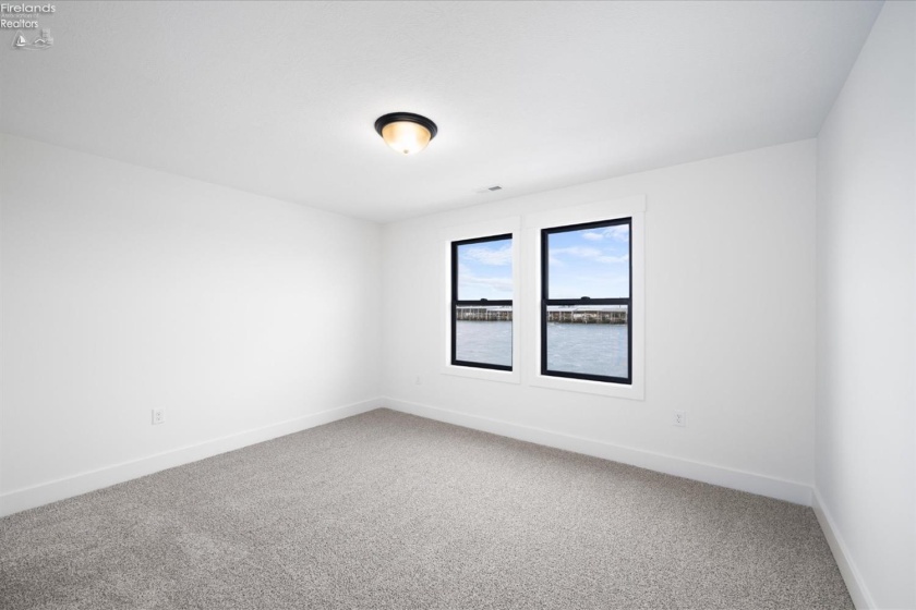 8335 Reserve Way, Marblehead, 43440, 5 Bedrooms Bedrooms, ,5 BathroomsBathrooms,Residential,For Sale,Reserve,20261165