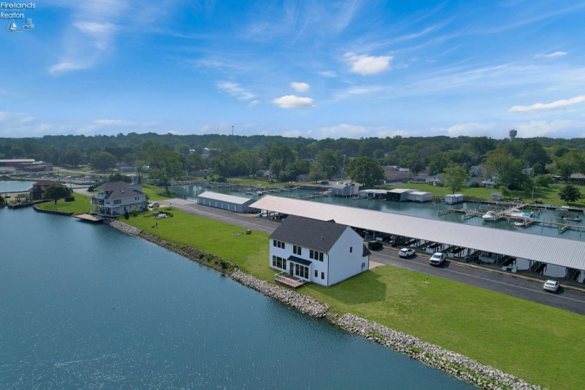 8335 Reserve Way, Marblehead, 43440, 5 Bedrooms Bedrooms, ,5 BathroomsBathrooms,Residential,For Sale,Reserve,20261165