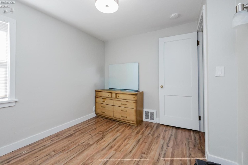 241 Hall Street, Tiffin, 44883, 3 Bedrooms Bedrooms, ,1 BathroomBathrooms,Residential,For Sale,Hall,20261163