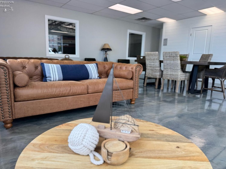 545 Lakeshore Drive, Port Clinton, 43452, 3 Bedrooms Bedrooms, ,2 BathroomsBathrooms,Residential,For Sale,Lakeshore,20261168