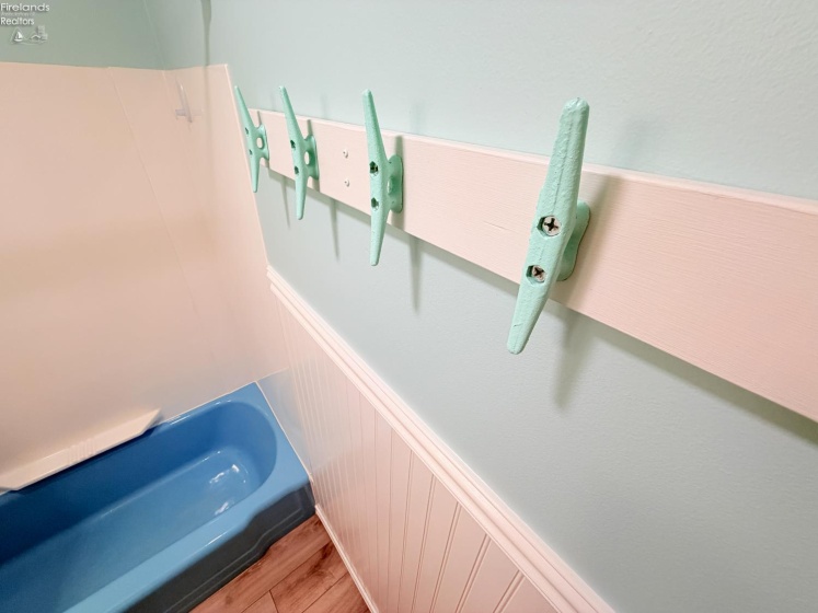 2078 Willowcove Drive, Marblehead, 43440, 2 Bedrooms Bedrooms, ,1 BathroomBathrooms,Residential,For Sale,Willowcove,20261157