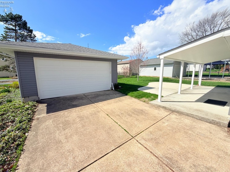 2078 Willowcove Drive, Marblehead, 43440, 2 Bedrooms Bedrooms, ,1 BathroomBathrooms,Residential,For Sale,Willowcove,20261157