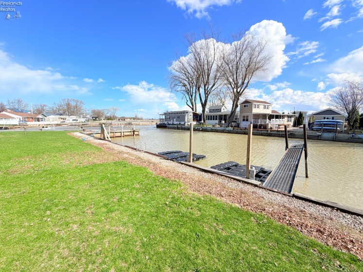 2078 Willowcove Drive, Marblehead, 43440, 2 Bedrooms Bedrooms, ,1 BathroomBathrooms,Residential,For Sale,Willowcove,20261157