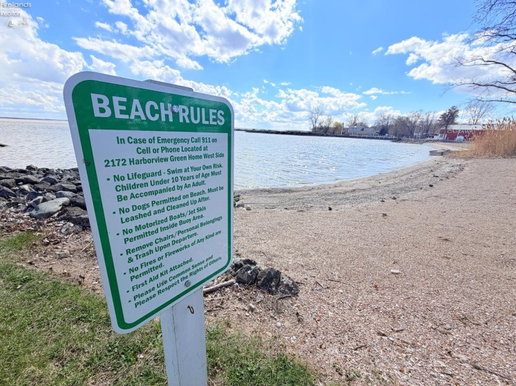 2078 Willowcove Drive, Marblehead, 43440, 2 Bedrooms Bedrooms, ,1 BathroomBathrooms,Residential,For Sale,Willowcove,20261157