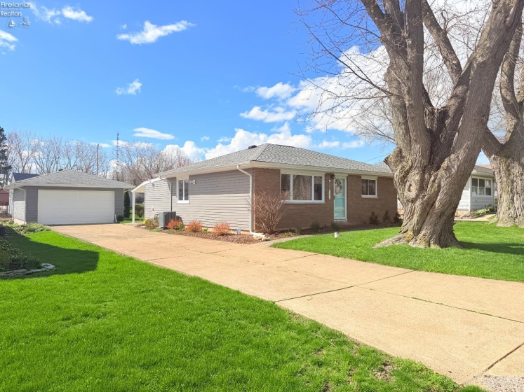 2078 Willowcove Drive, Marblehead, 43440, 2 Bedrooms Bedrooms, ,1 BathroomBathrooms,Residential,For Sale,Willowcove,20261157