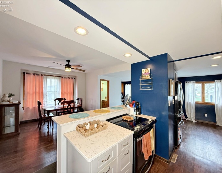 356 Hedges Street, Tiffin, 44883, 3 Bedrooms Bedrooms, ,2 BathroomsBathrooms,Residential,For Sale,Hedges,20261156