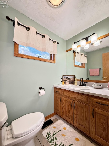 356 Hedges Street, Tiffin, 44883, 3 Bedrooms Bedrooms, ,2 BathroomsBathrooms,Residential,For Sale,Hedges,20261156