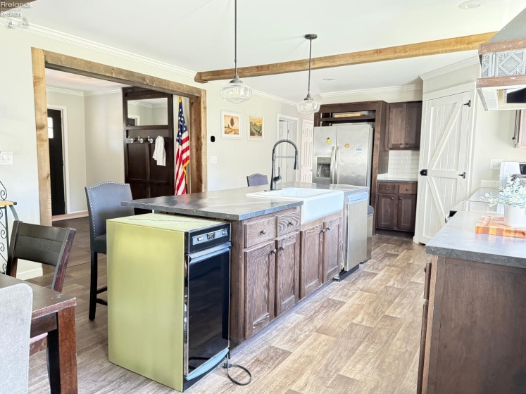 186 Hamilton Road, Kelleys Island, 43438, 3 Bedrooms Bedrooms, ,2 BathroomsBathrooms,Residential,For Sale,Hamilton,20261134