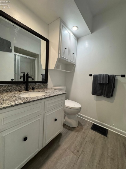 1210 Hazel Street, Fremont, 43420, 3 Bedrooms Bedrooms, ,2 BathroomsBathrooms,Residential,For Sale,Hazel,20261174