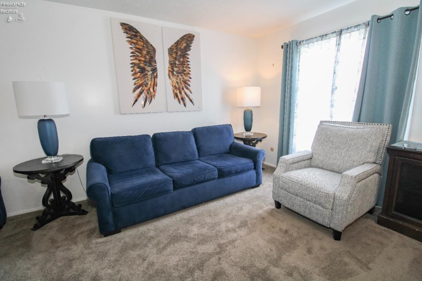 2058 Heritage Drive, Sandusky, 44870, 4 Bedrooms Bedrooms, ,2 BathroomsBathrooms,Residential,For Sale,Heritage,20261076