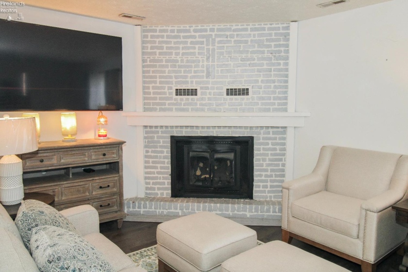 2058 Heritage Drive, Sandusky, 44870, 4 Bedrooms Bedrooms, ,2 BathroomsBathrooms,Residential,For Sale,Heritage,20261076