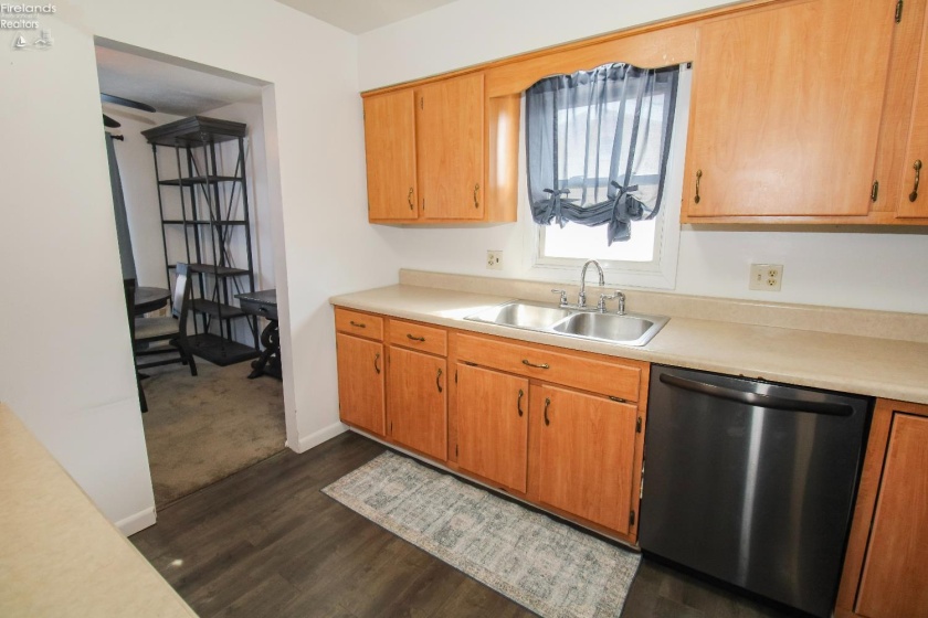 2058 Heritage Drive, Sandusky, 44870, 4 Bedrooms Bedrooms, ,2 BathroomsBathrooms,Residential,For Sale,Heritage,20261076