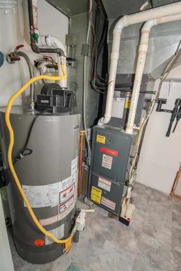 2058 Heritage Drive, Sandusky, 44870, 4 Bedrooms Bedrooms, ,2 BathroomsBathrooms,Residential,For Sale,Heritage,20261076