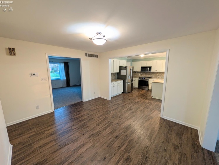 317 Cedar Brook, Sandusky, 44870, 4 Bedrooms Bedrooms, ,2 BathroomsBathrooms,Residential,For Sale,Cedar Brook,20261151