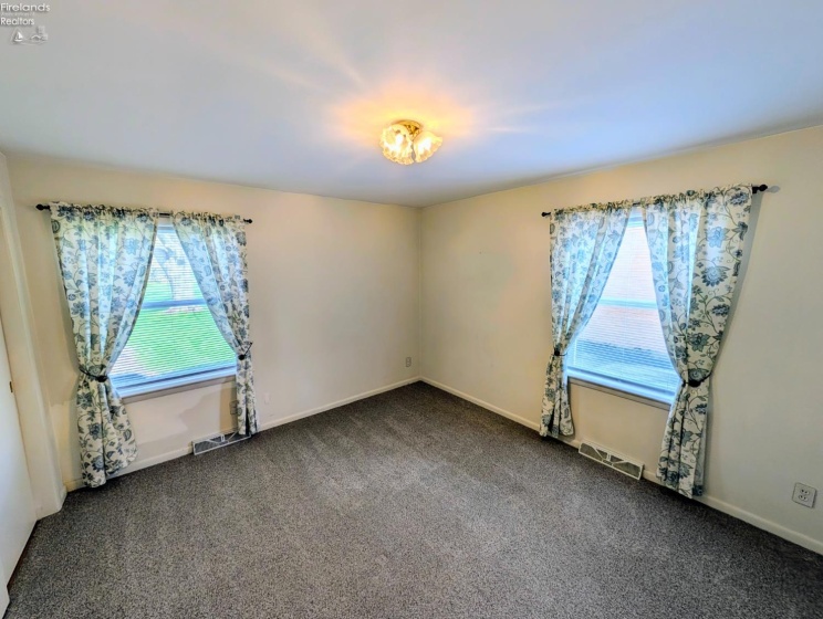 317 Cedar Brook, Sandusky, 44870, 4 Bedrooms Bedrooms, ,2 BathroomsBathrooms,Residential,For Sale,Cedar Brook,20261151