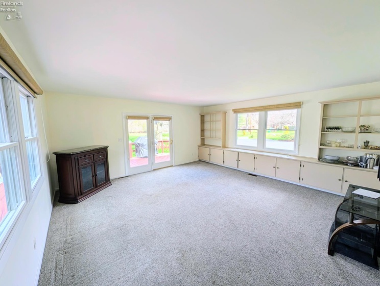 317 Cedar Brook, Sandusky, 44870, 4 Bedrooms Bedrooms, ,2 BathroomsBathrooms,Residential,For Sale,Cedar Brook,20261151