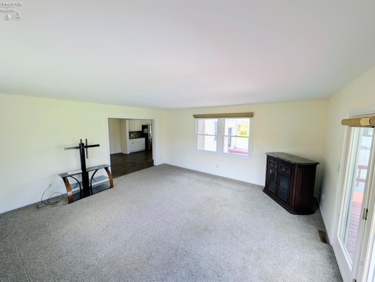 317 Cedar Brook, Sandusky, 44870, 4 Bedrooms Bedrooms, ,2 BathroomsBathrooms,Residential,For Sale,Cedar Brook,20261151