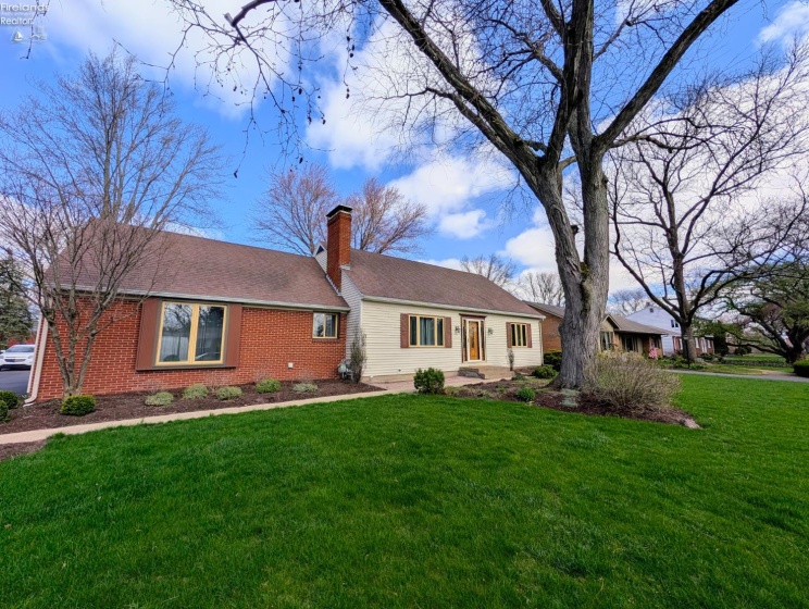 317 Cedar Brook, Sandusky, 44870, 4 Bedrooms Bedrooms, ,2 BathroomsBathrooms,Residential,For Sale,Cedar Brook,20261151