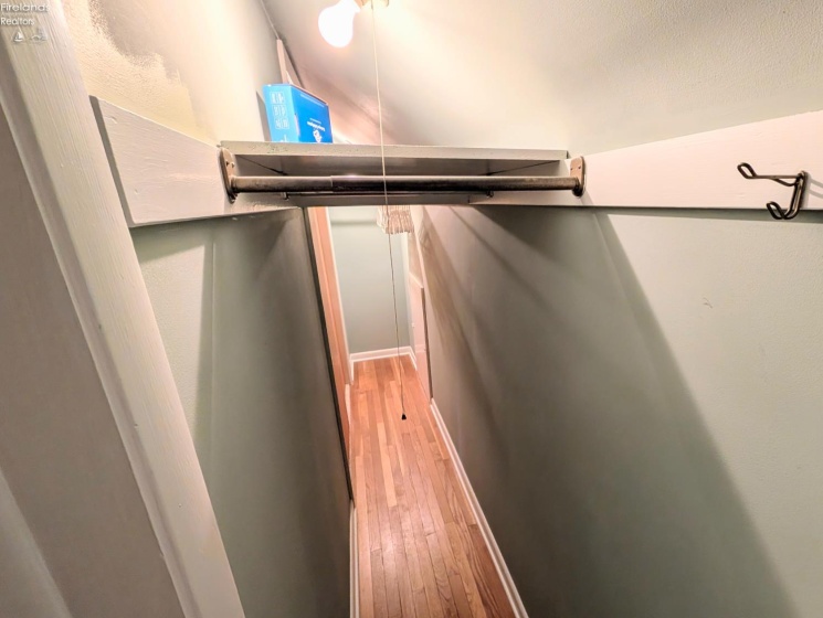 317 Cedar Brook, Sandusky, 44870, 4 Bedrooms Bedrooms, ,2 BathroomsBathrooms,Residential,For Sale,Cedar Brook,20261151