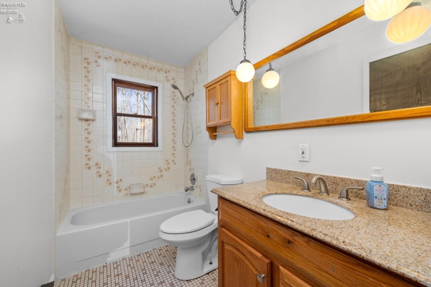 13460 Gifford Road, Oberlin, 44074, 4 Bedrooms Bedrooms, ,2 BathroomsBathrooms,Residential,For Sale,Gifford,20261142