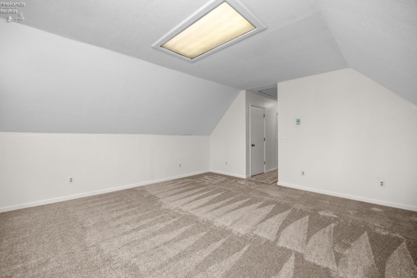 13460 Gifford Road, Oberlin, 44074, 4 Bedrooms Bedrooms, ,2 BathroomsBathrooms,Residential,For Sale,Gifford,20261142