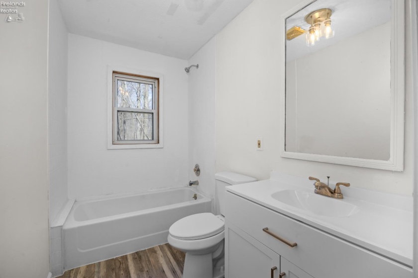 13460 Gifford Road, Oberlin, 44074, 4 Bedrooms Bedrooms, ,2 BathroomsBathrooms,Residential,For Sale,Gifford,20261142