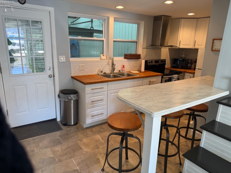 571 Bimini Drive, Sandusky, 44870, 1 Bedroom Bedrooms, ,1 BathroomBathrooms,Residential,For Sale,Bimini,20261185