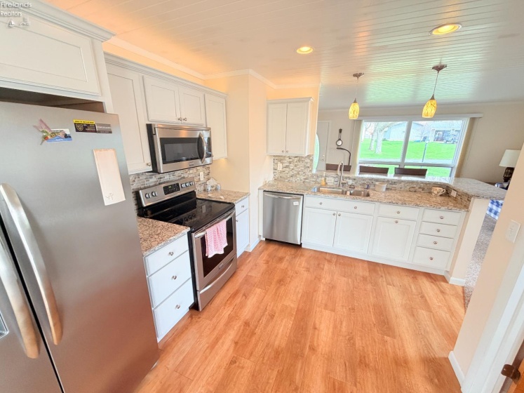 252 Arman Road, Marblehead, 43440, 2 Bedrooms Bedrooms, ,1 BathroomBathrooms,Residential,For Sale,Arman,20261147