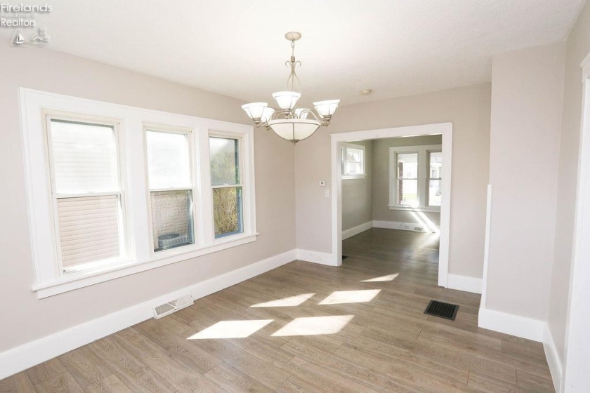 1014 Fourth St, Sandusky, 44870, 3 Bedrooms Bedrooms, ,1 BathroomBathrooms,Residential,For Sale,Fourth St,20261179