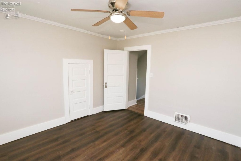 1014 Fourth St, Sandusky, 44870, 3 Bedrooms Bedrooms, ,1 BathroomBathrooms,Residential,For Sale,Fourth St,20261179