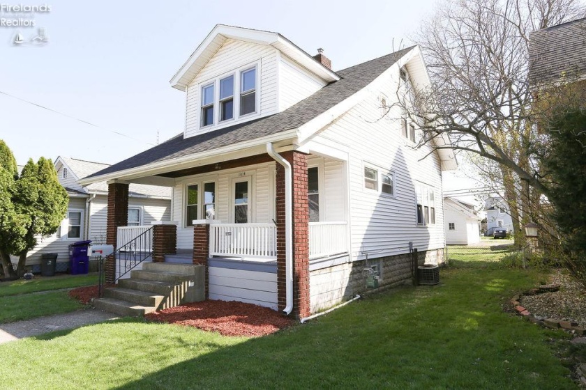 1014 Fourth St, Sandusky, 44870, 3 Bedrooms Bedrooms, ,1 BathroomBathrooms,Residential,For Sale,Fourth St,20261179