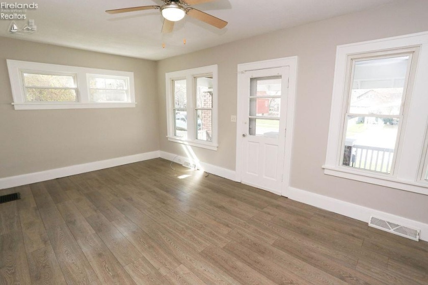 1014 Fourth St, Sandusky, 44870, 3 Bedrooms Bedrooms, ,1 BathroomBathrooms,Residential,For Sale,Fourth St,20261179