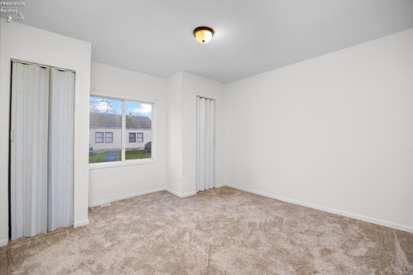 824 Fireland Lane, Port Clinton, 43452, ,Multiple Units,For Sale,Fireland,20261182