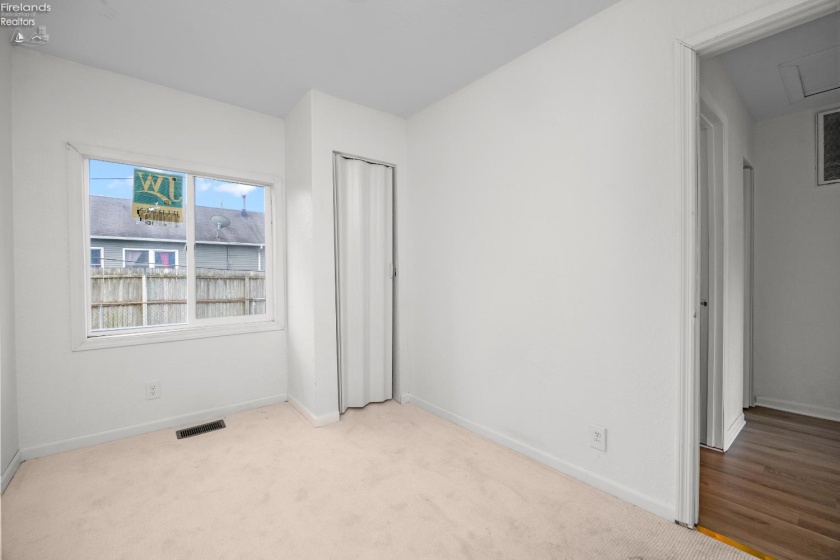 824 Fireland Lane, Port Clinton, 43452, ,Multiple Units,For Sale,Fireland,20261182