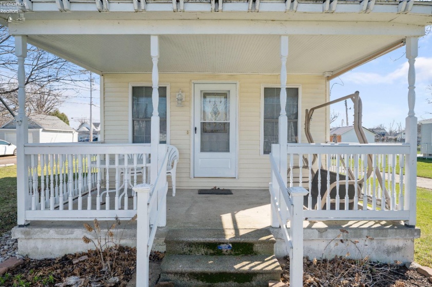 515 2nd Street, Port Clinton, 43452, 2 Bedrooms Bedrooms, ,2 BathroomsBathrooms,Residential,For Sale,2nd,20261194